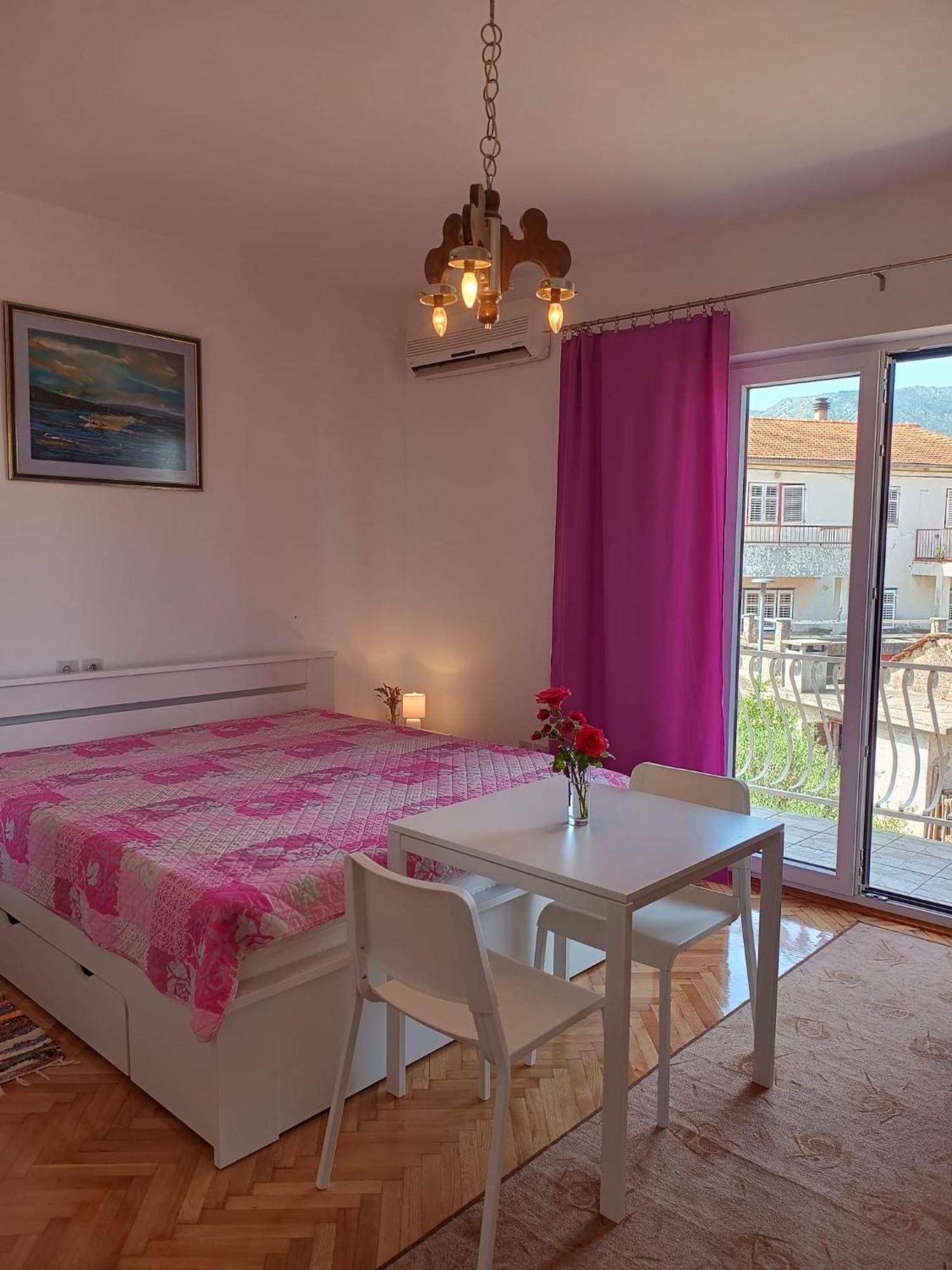 Apartments Nela Jelsa  Exterior photo